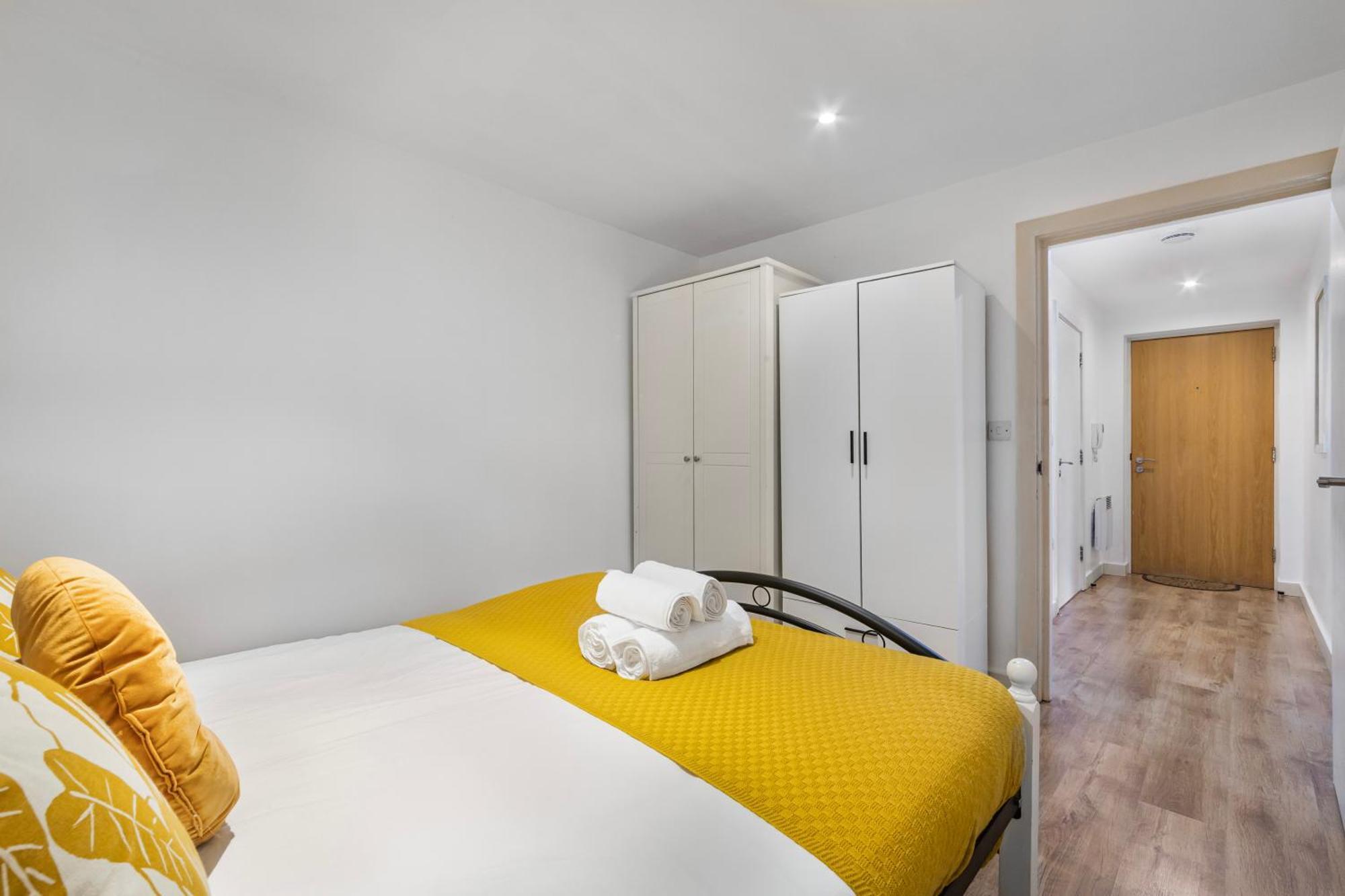 Apartamento London's Famous Brick Lane - 1 Bed Flat Sleeps 5 Londres